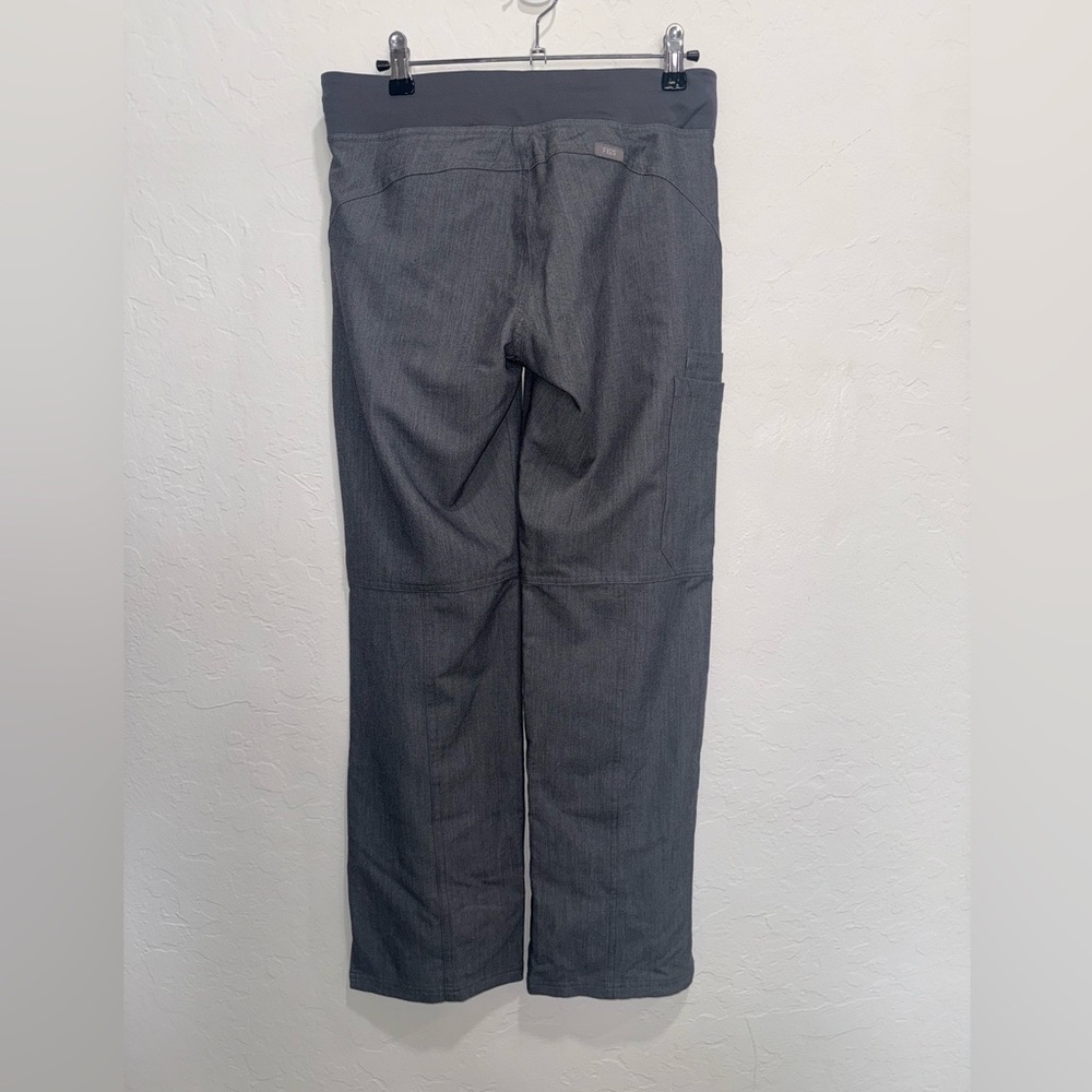 FIGS Cade Cargo Scrub Pants– Petite XXS ✨ - Picture 4 of 5